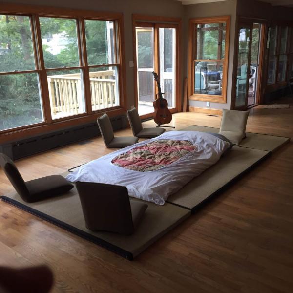 Do I need Tatami Mats? What Should Go Under My Futon?